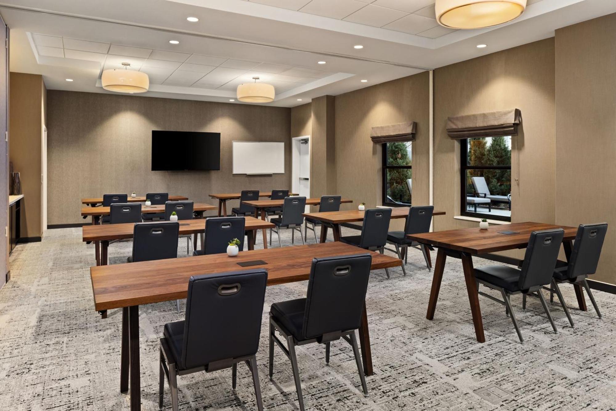 Element Bozeman Hotel Luaran gambar